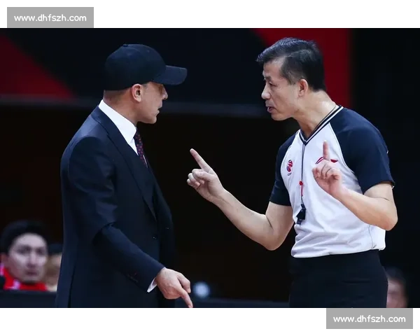 一场技犯风波引发的裁判尺度争议与赛场情绪失控反思与规则管理升级 一场技犯风波引发的裁判尺度争议与赛场情绪失控反思与规则管理升级